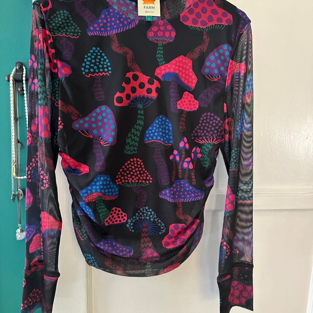 FARM Rio Multicolor Mesh Blouse - Picture 2 of 4